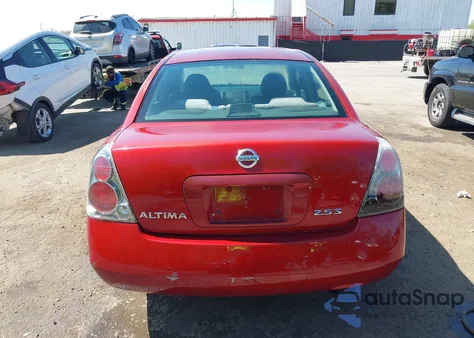 2005 Nissan Altima 2.5 S from USA, damaged, VIN 1N4AL11D15C270871